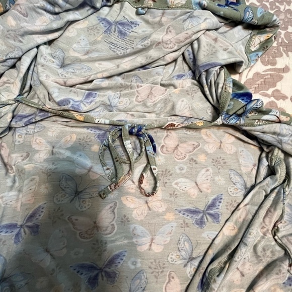 Host Pick ๐๐Lucy Posh Peanut Maternity & after robe green blue butterfly L - Picture 7 of 9